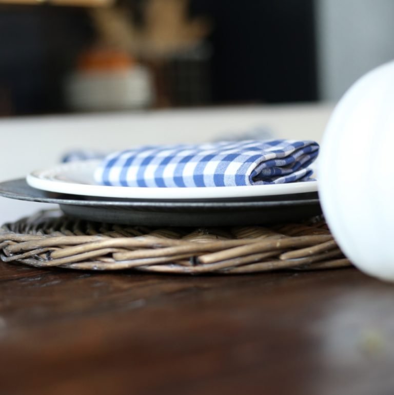 IT’S TIME TO IRON CLOTH NAPKINS?
